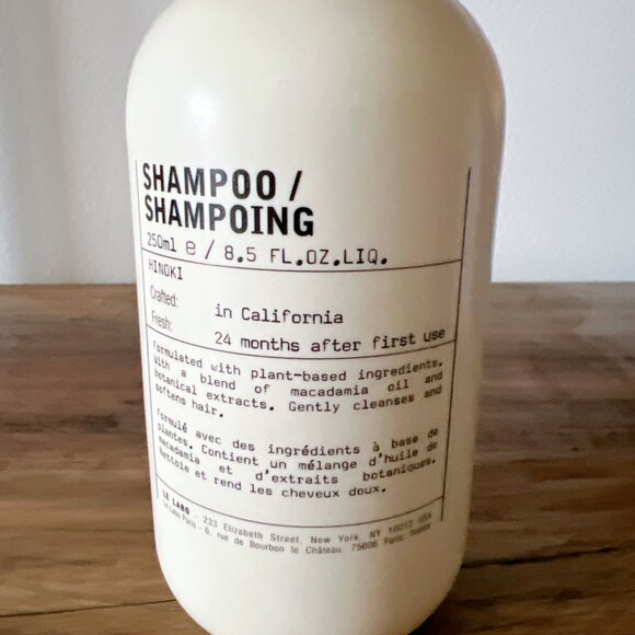 Le Labo Shampoo Hinoki - 8.5 fl.oz - Picture 3 of 5
